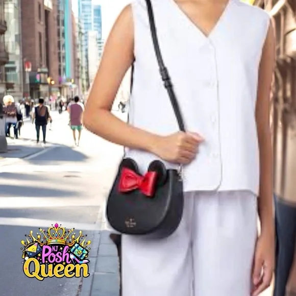 Disney X Kate Spade New York Minnie 3d Crossbody New with Tags - Picture 5 of 8